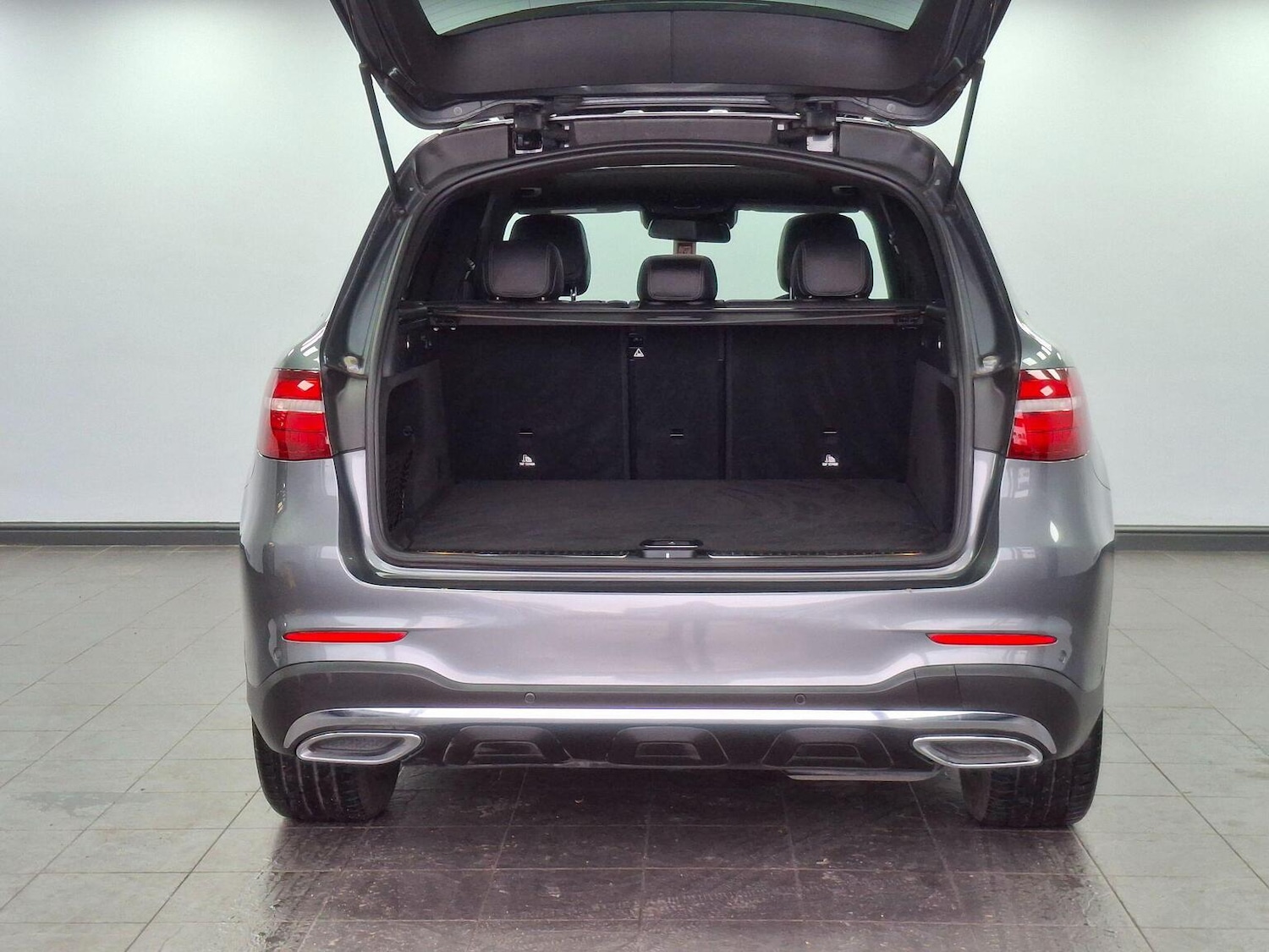 Used Mercedes-Benz GLC 2018 for sale - 76559979: Photo 18