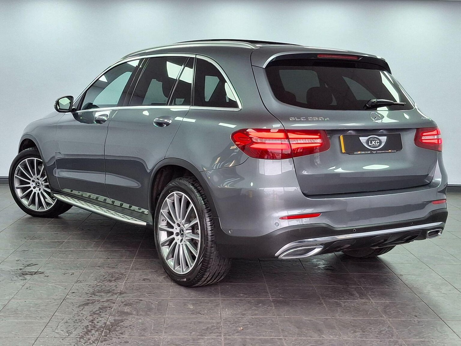 Used Mercedes-Benz GLC 2018 for sale - 76559979: Photo 26