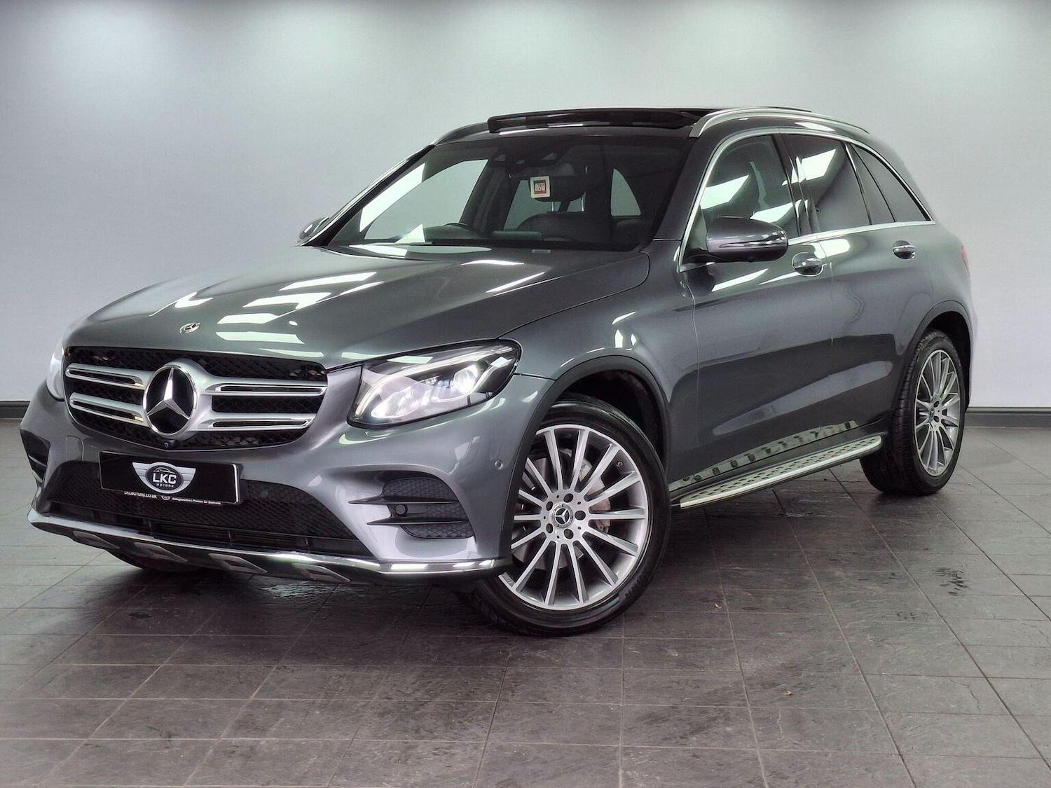 Used Mercedes-Benz GLC 2018 for sale - 76559979: Photo 32