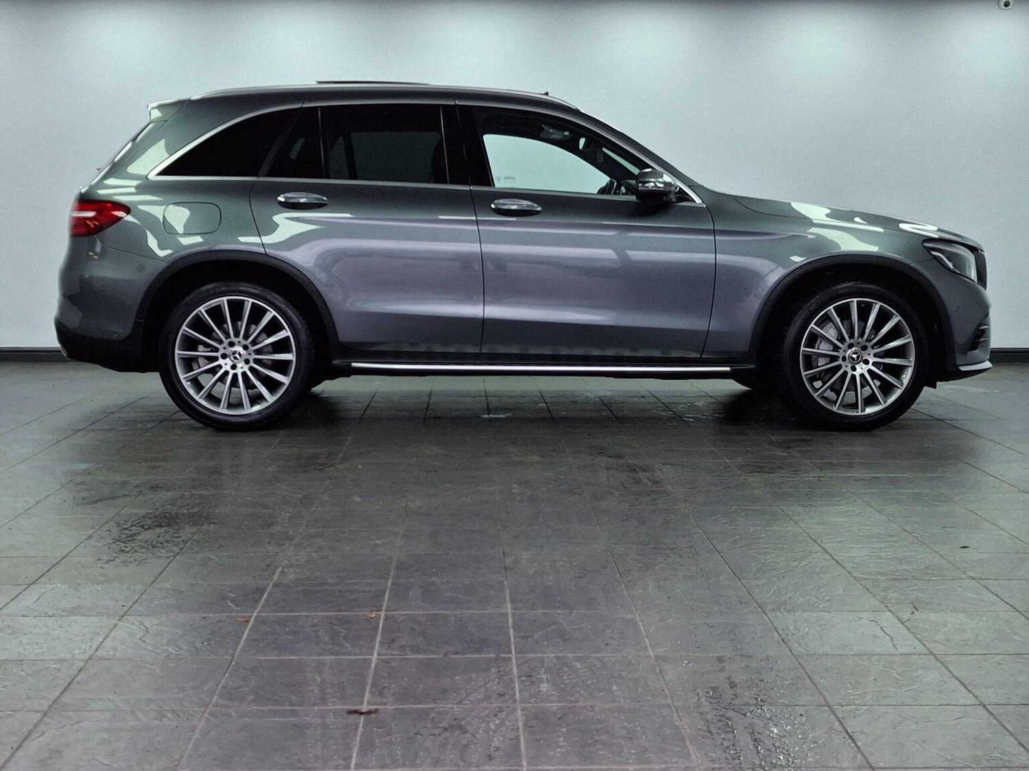 Used Mercedes-Benz GLC 2018 for sale - 76559979: Photo 35