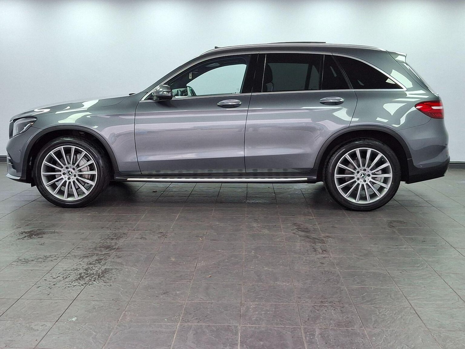 Used Mercedes-Benz GLC 2018 for sale - 76559979: Photo 37