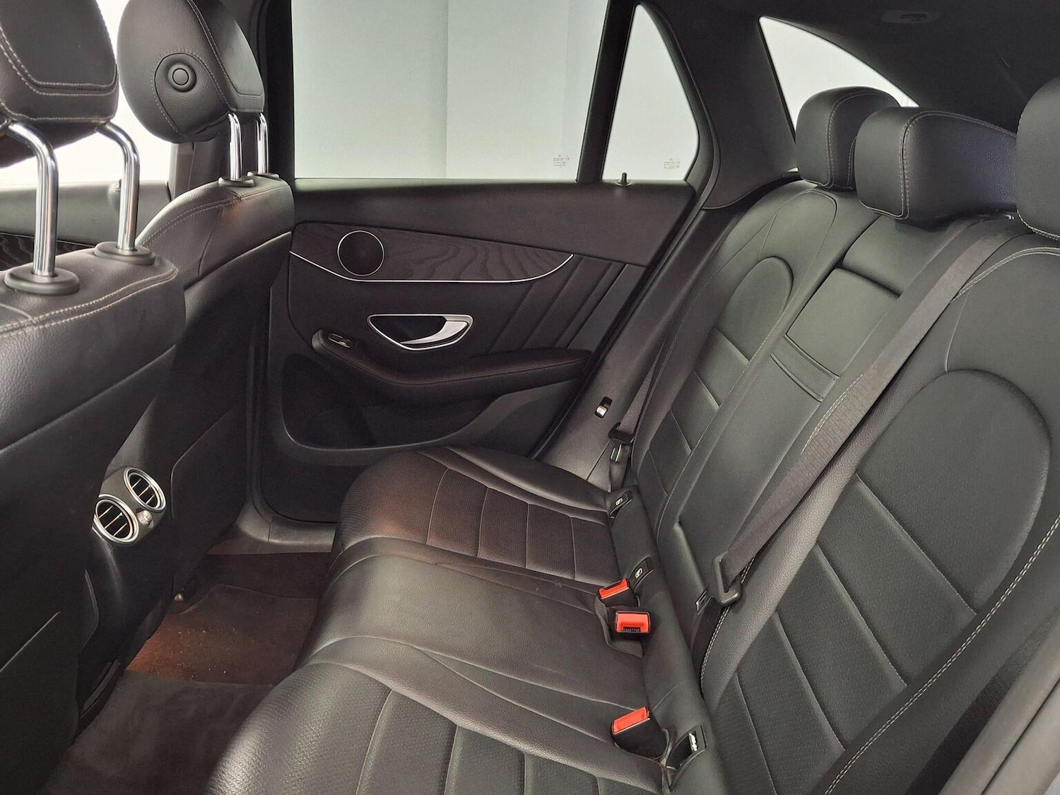 Used Mercedes-Benz GLC 2018 for sale - 76559979: Photo 42