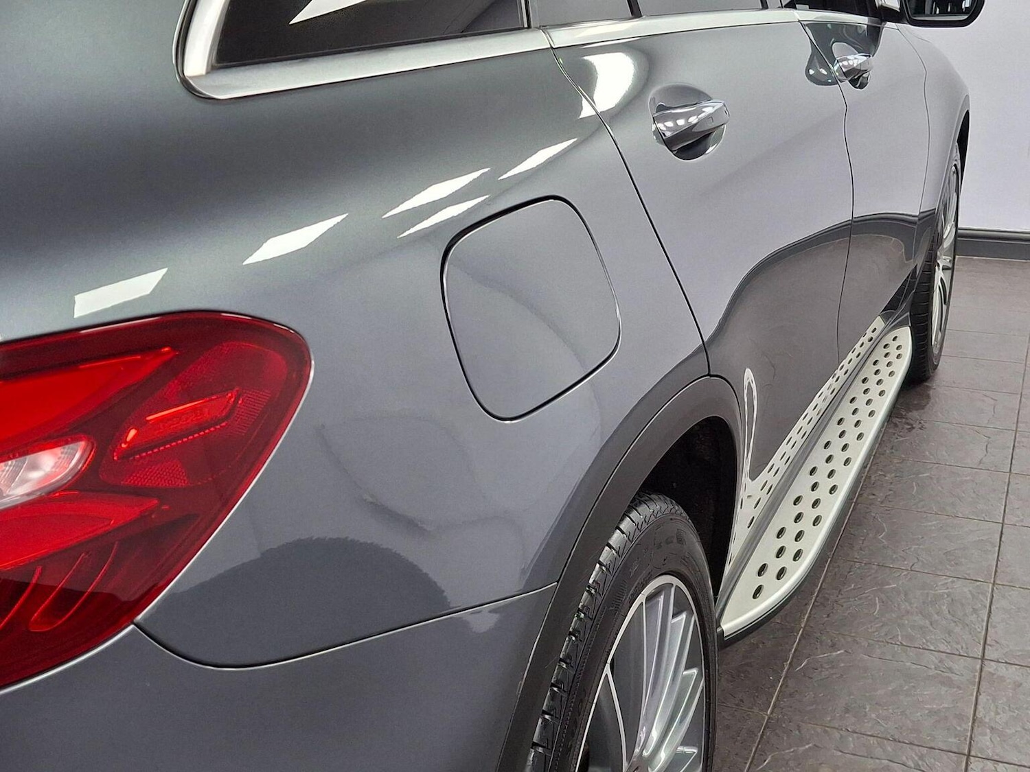 Used Mercedes-Benz GLC 2018 for sale - 76559979: Photo 64