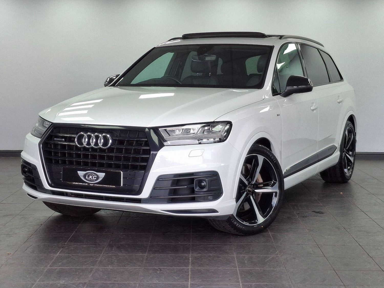 Used Audi Q7 2019 for sale - 76848669: Photo 12