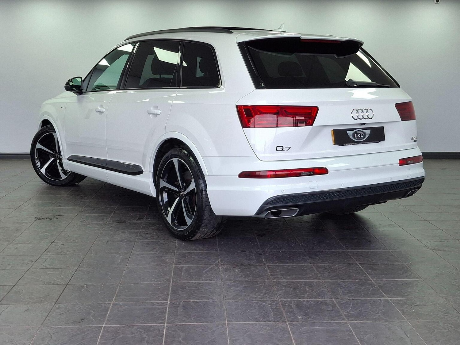 Used Audi Q7 2019 for sale - 76848669: Photo 40