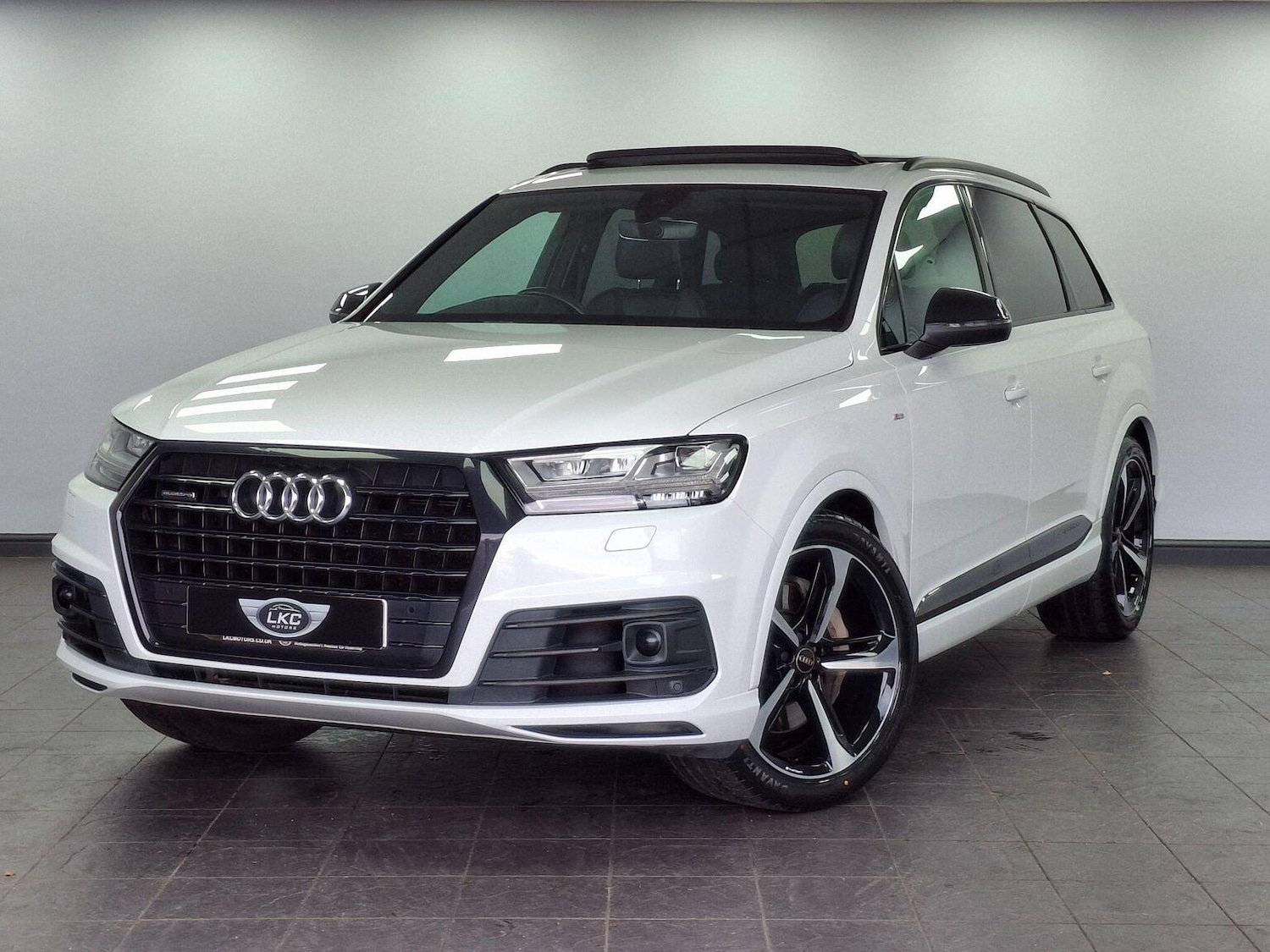 Used Audi Q7 2019 for sale - 76848669: Photo 77