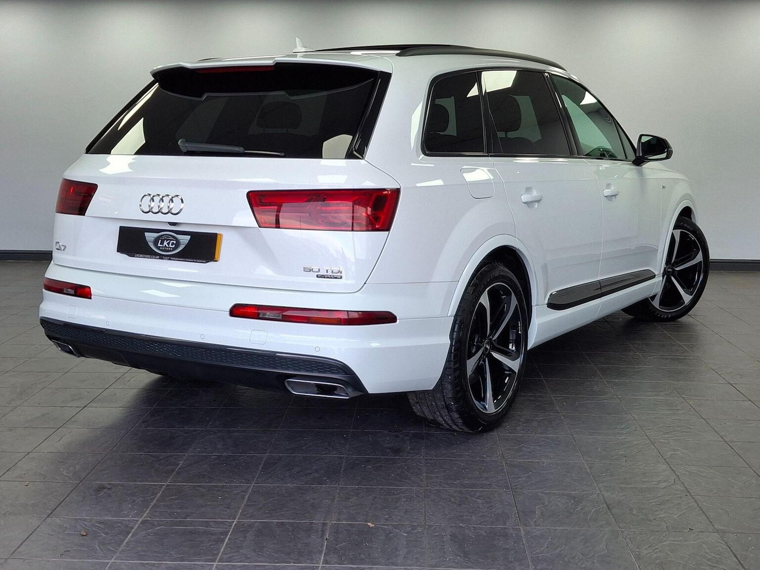 Used Audi Q7 2019 for sale - 76848669: Photo 87