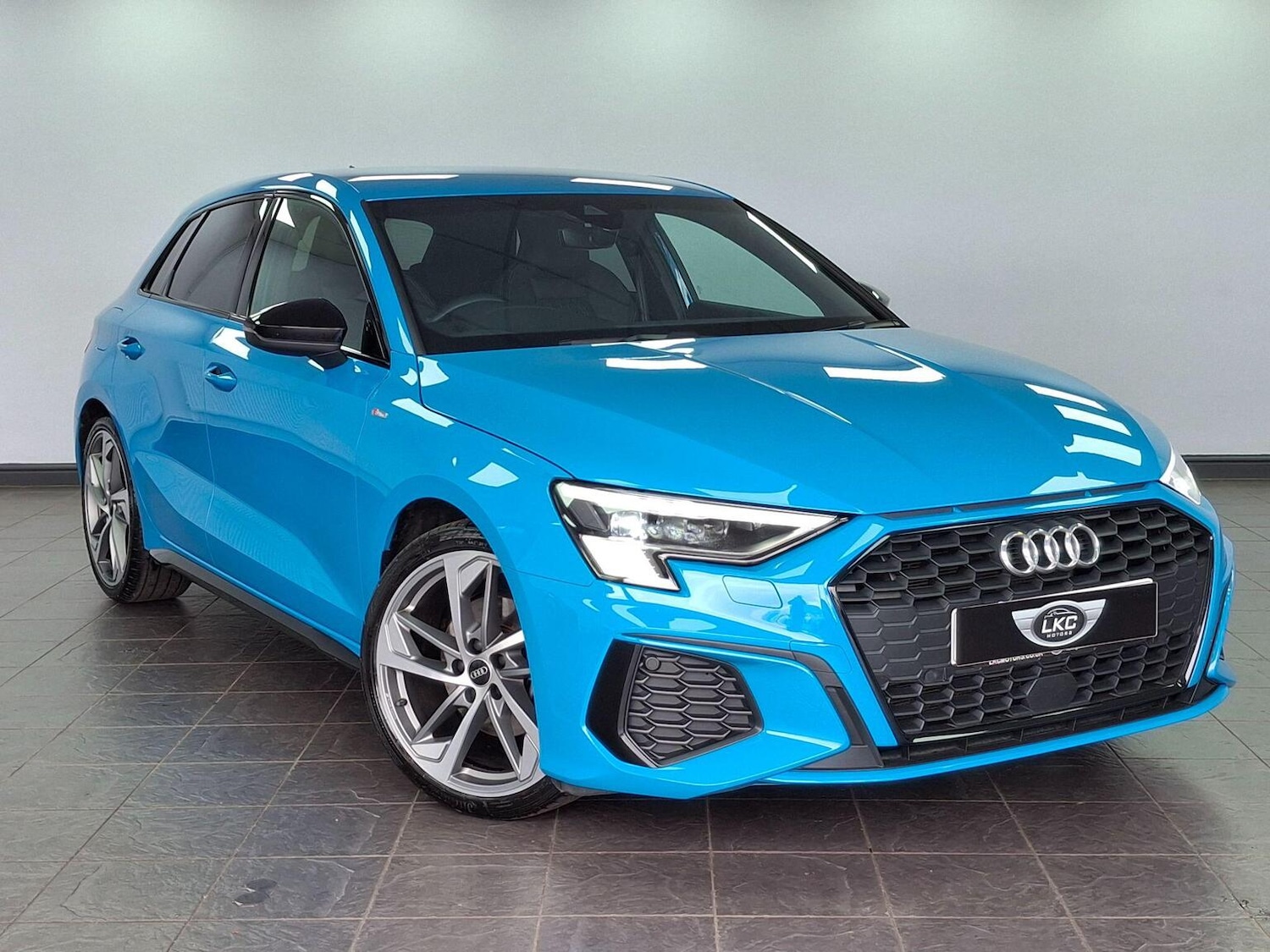 Used Audi A3 2023 for sale - 78018425: Photo 77