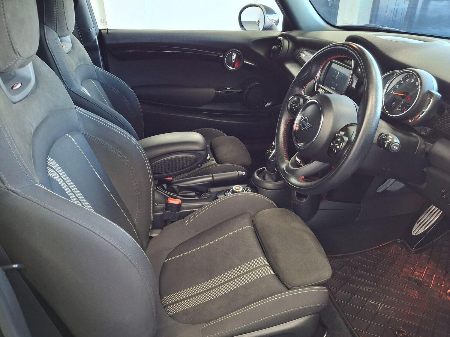 Used MINI Hatch 2019 for sale - 77564194: Photo 18