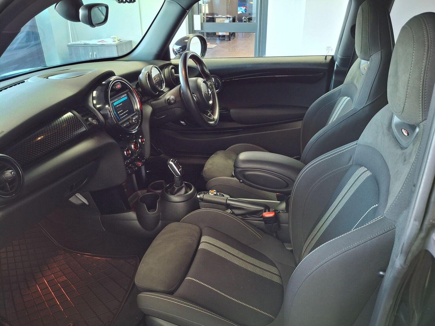 Used MINI Hatch 2019 for sale - 77564194: Photo 20