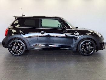 Used MINI Hatch 2019 for sale - 77564194: Photo