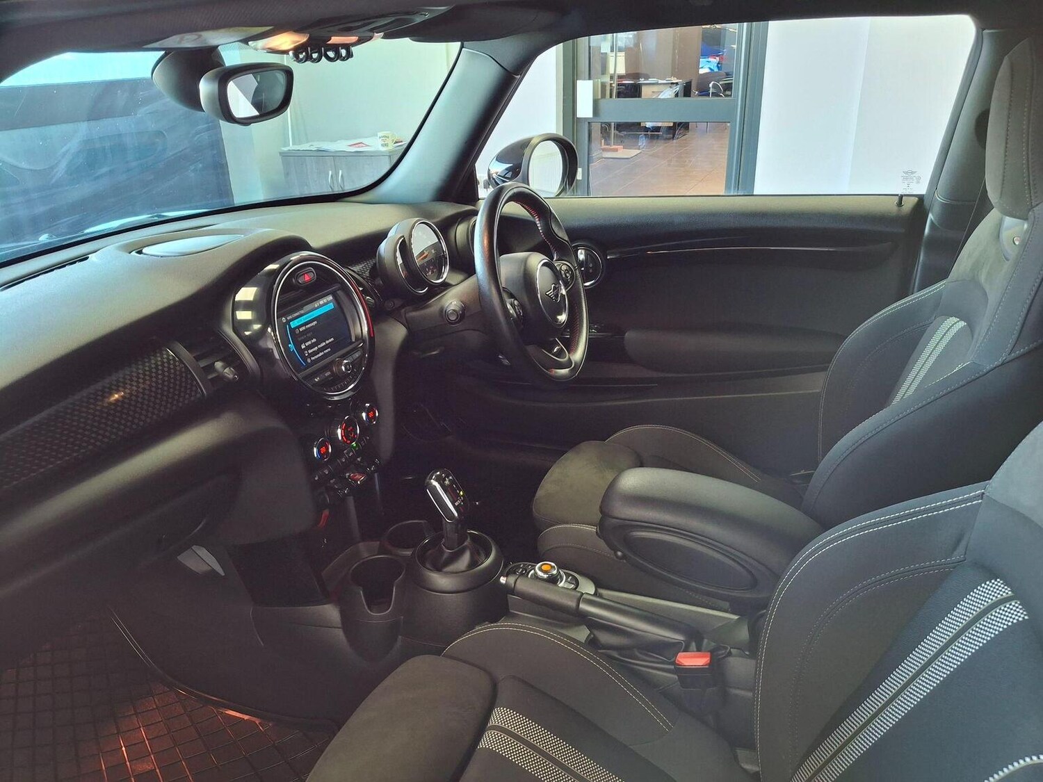 Used MINI Hatch 2019 for sale - 77564194: Photo 50