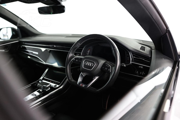 Used Audi Q8 2021 for sale - 75202526: Photo 3