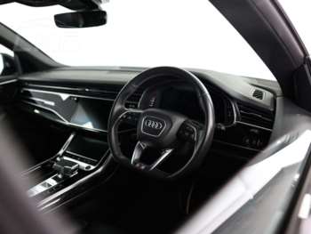 Used Audi Q8 2021 for sale - 75202526: Photo