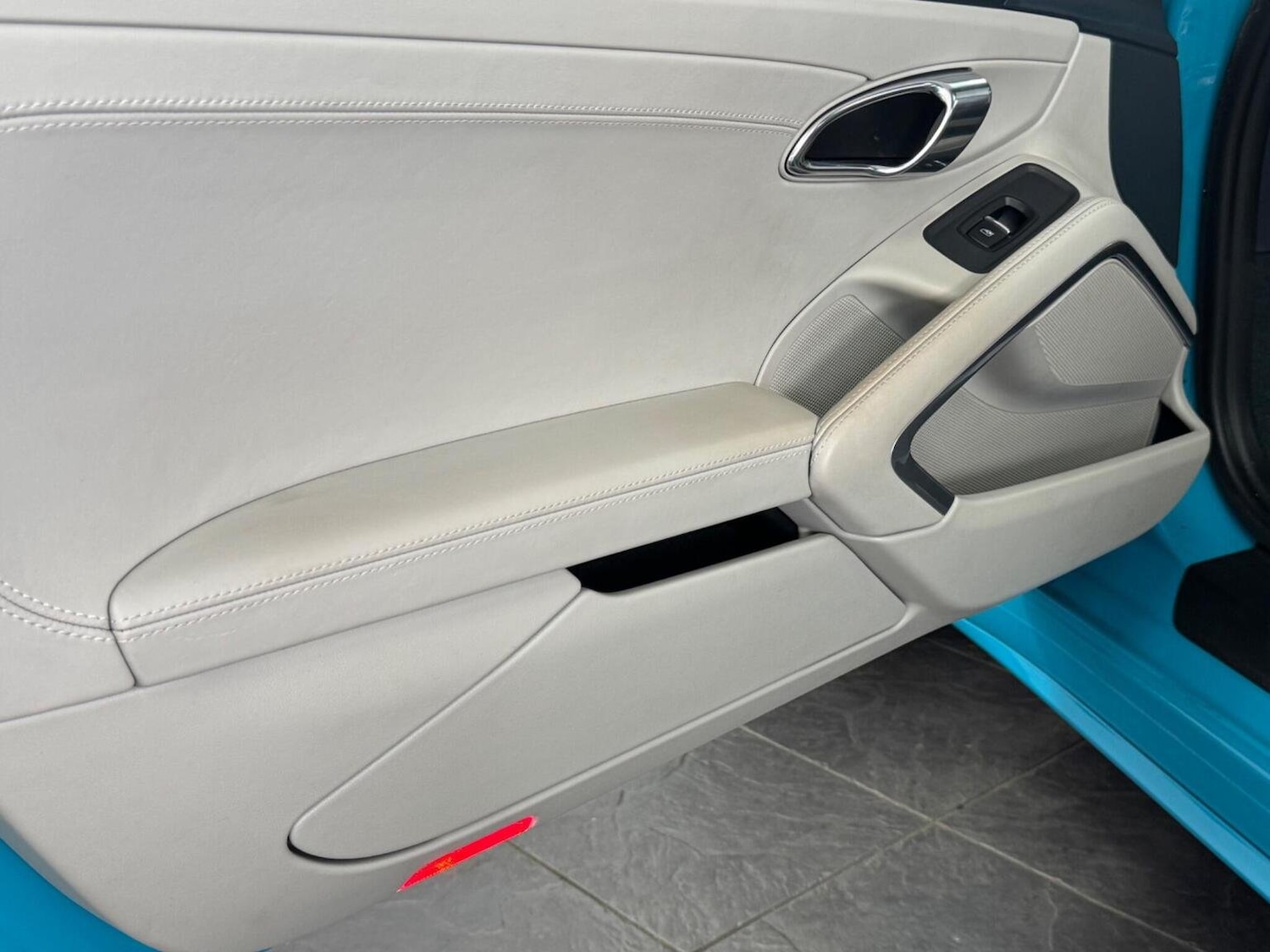 Used Porsche 911 2018 for sale - 76794566: Photo 46