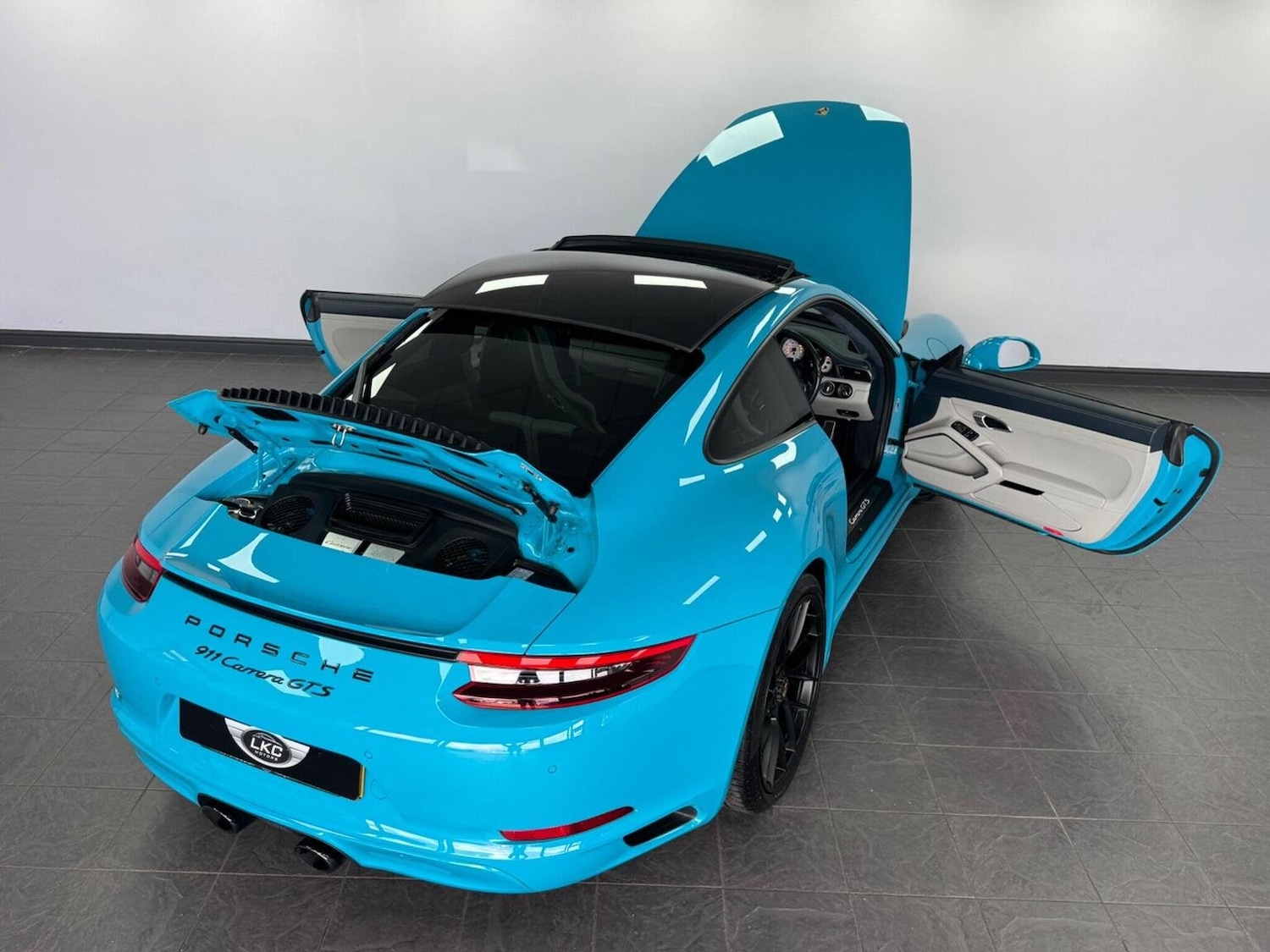 Used Porsche 911 2018 for sale - 76794566: Photo 68