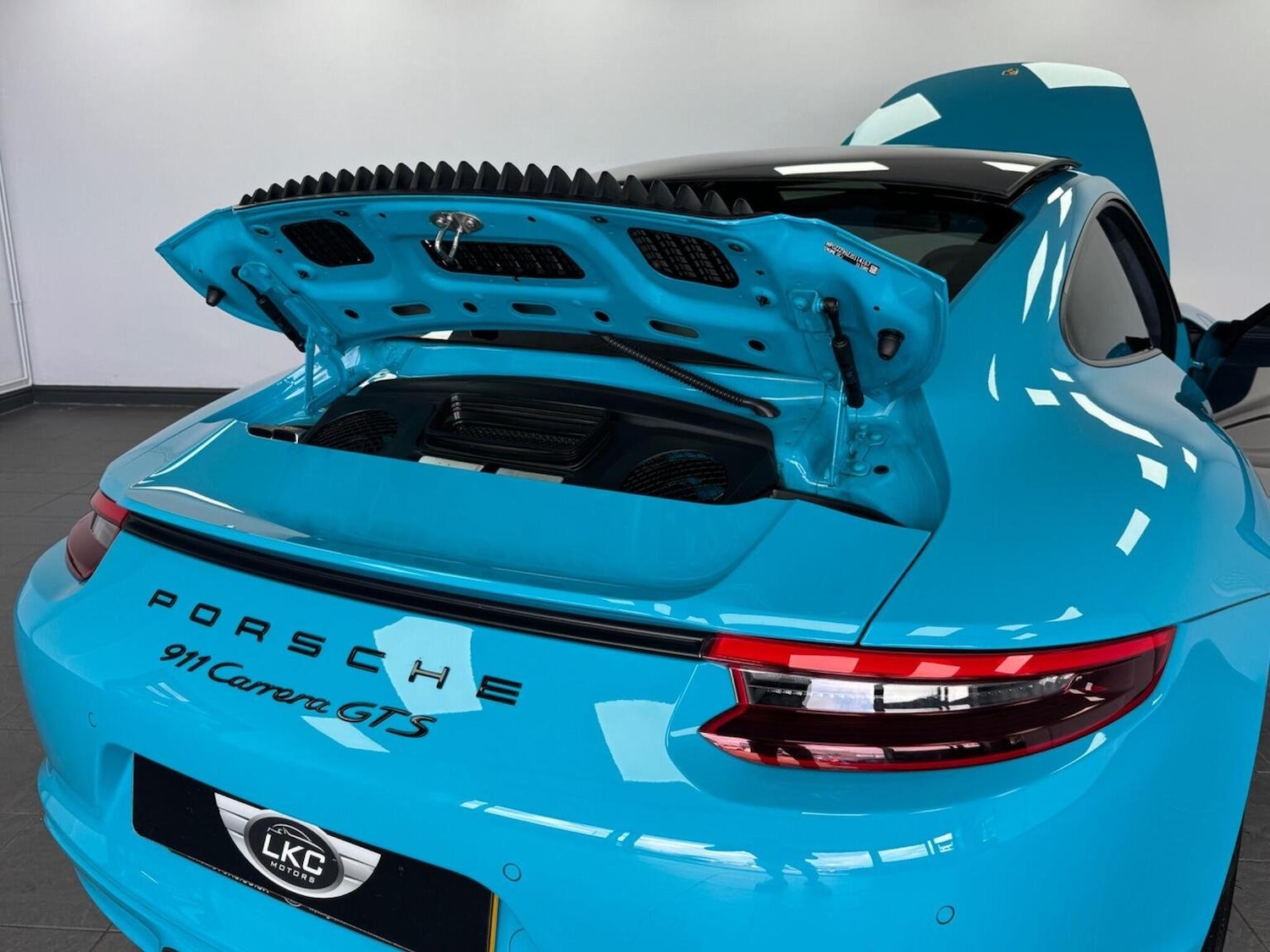 Used Porsche 911 2018 for sale - 76794566: Photo 71