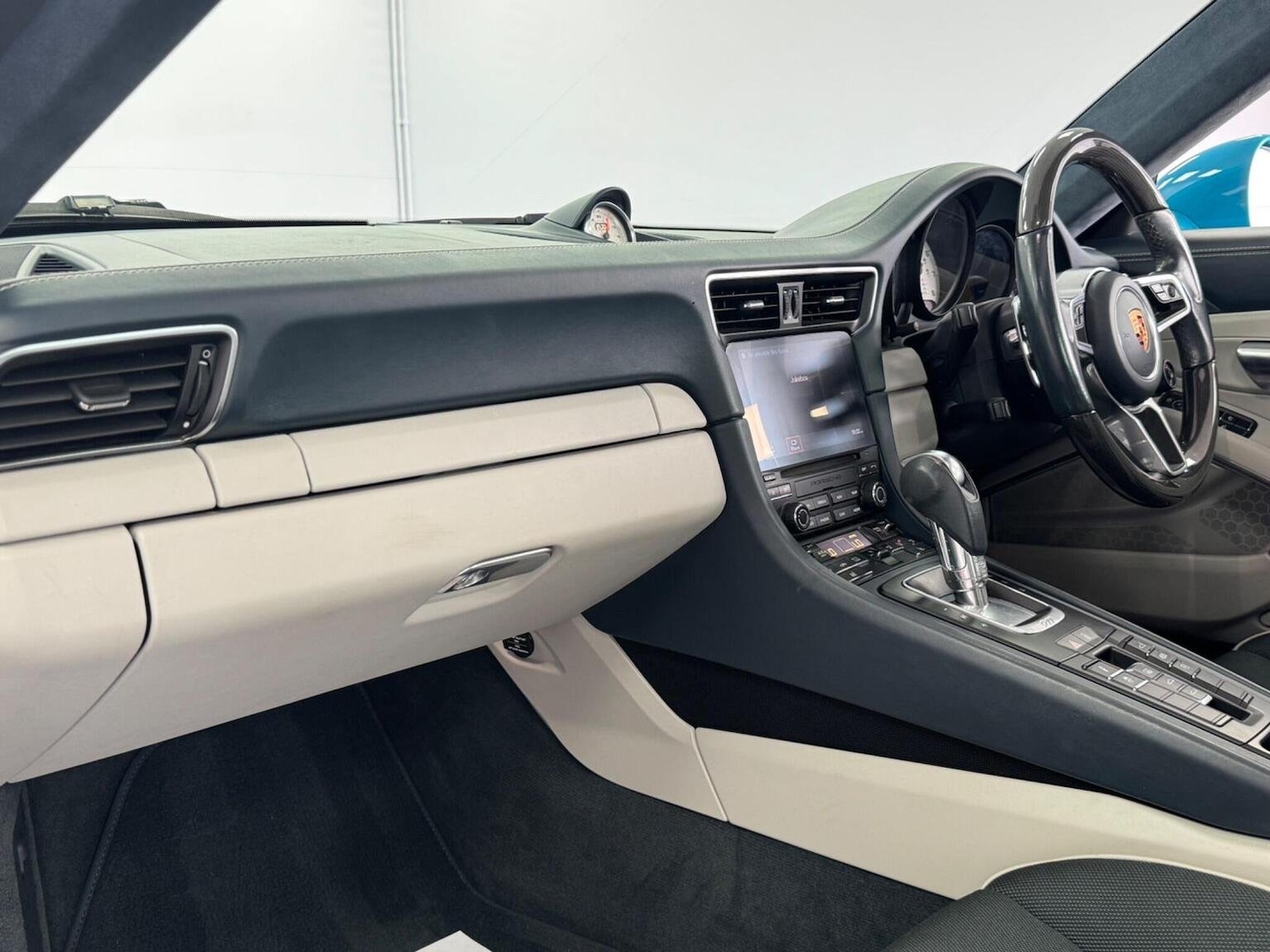 Used Porsche 911 2018 for sale - 76794566: Photo 8