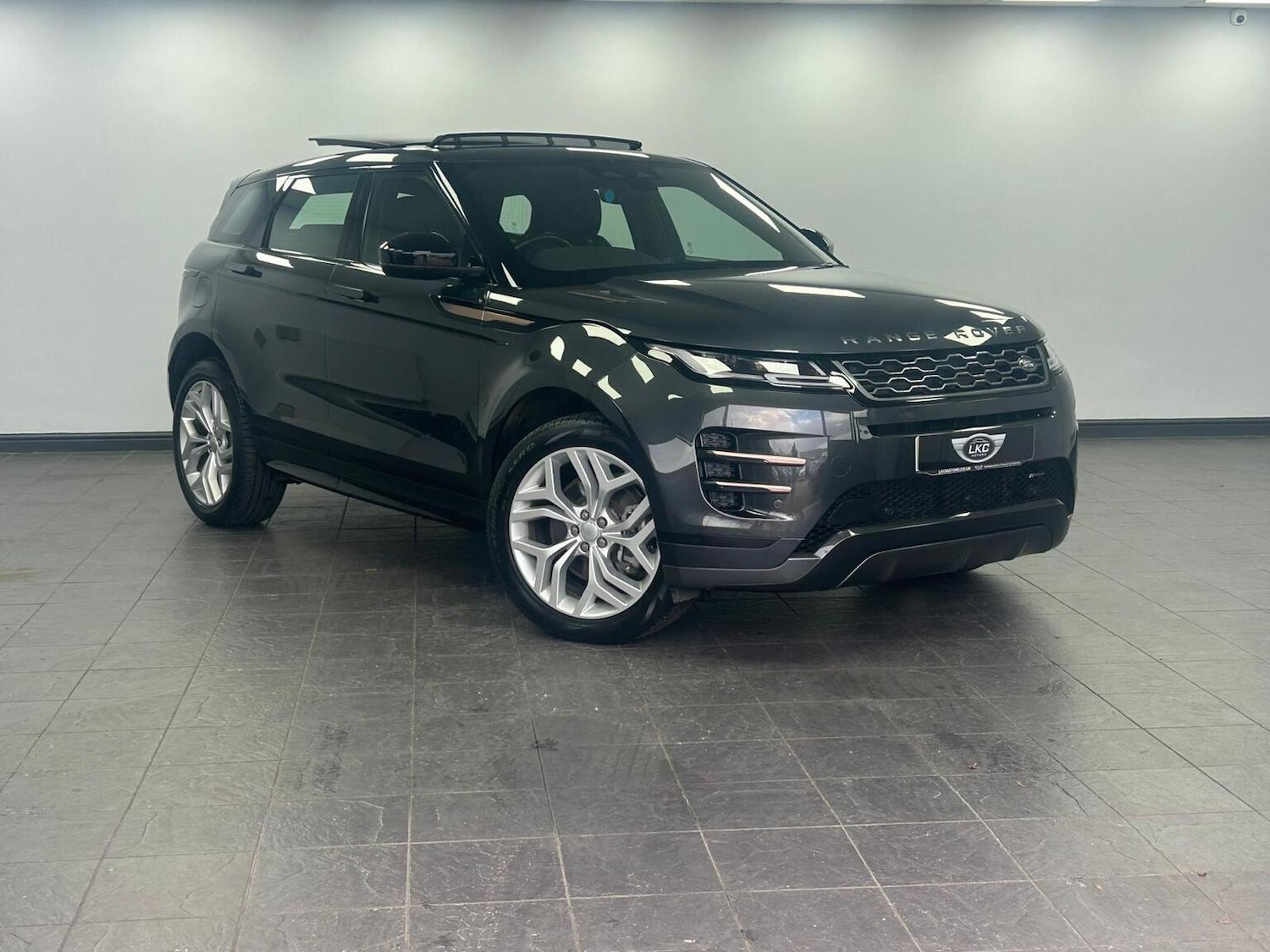 Used Land Rover Range Rover Evoque 2021 for sale - 76951034: Photo 2