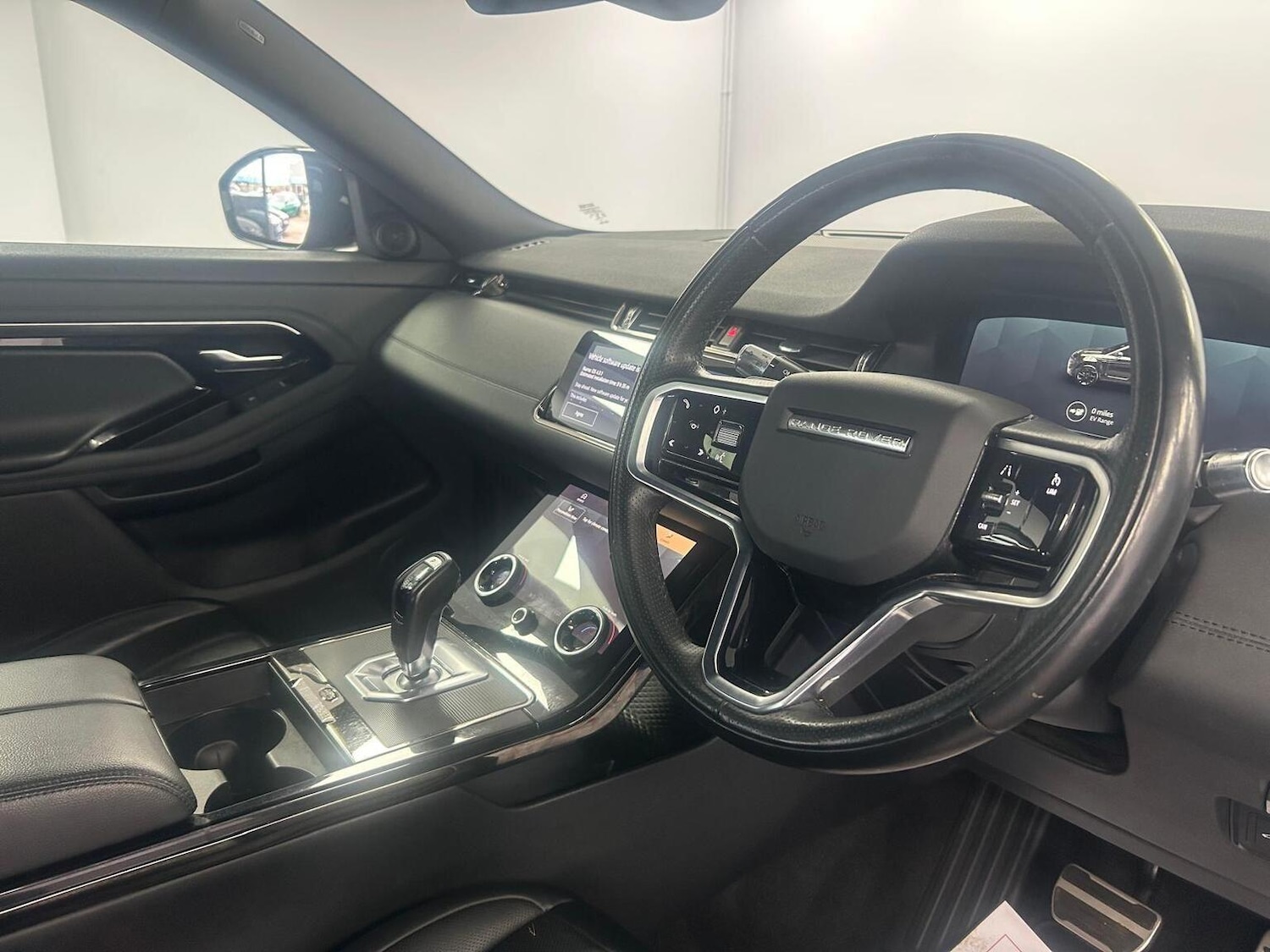 Used Land Rover Range Rover Evoque 2021 for sale - 76951034: Photo 33