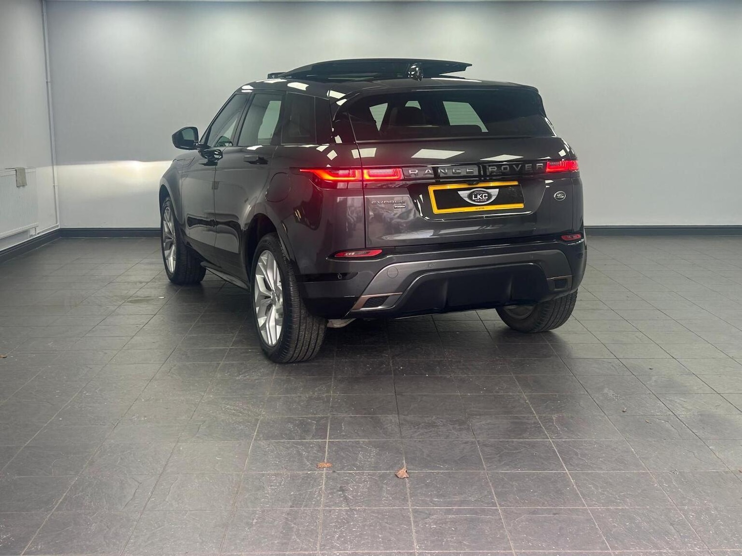 Used Land Rover Range Rover Evoque 2021 for sale - 76951034: Photo 9