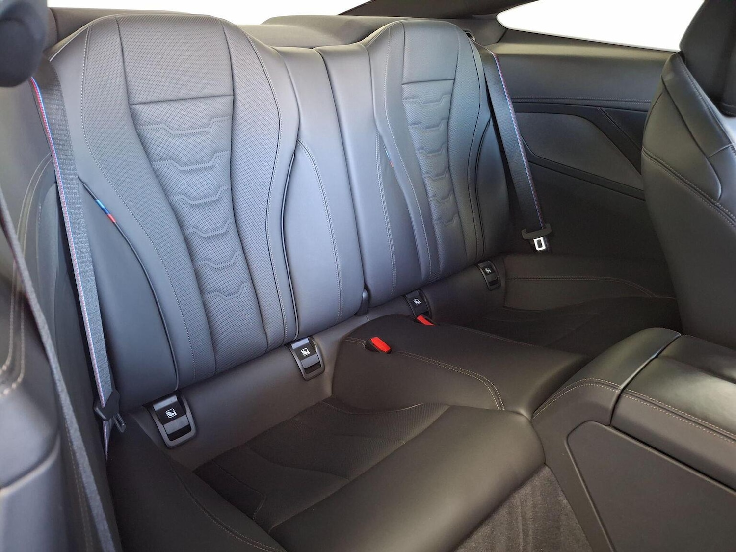 Used BMW 8 Series 2023 for sale - 77558531: Photo 8