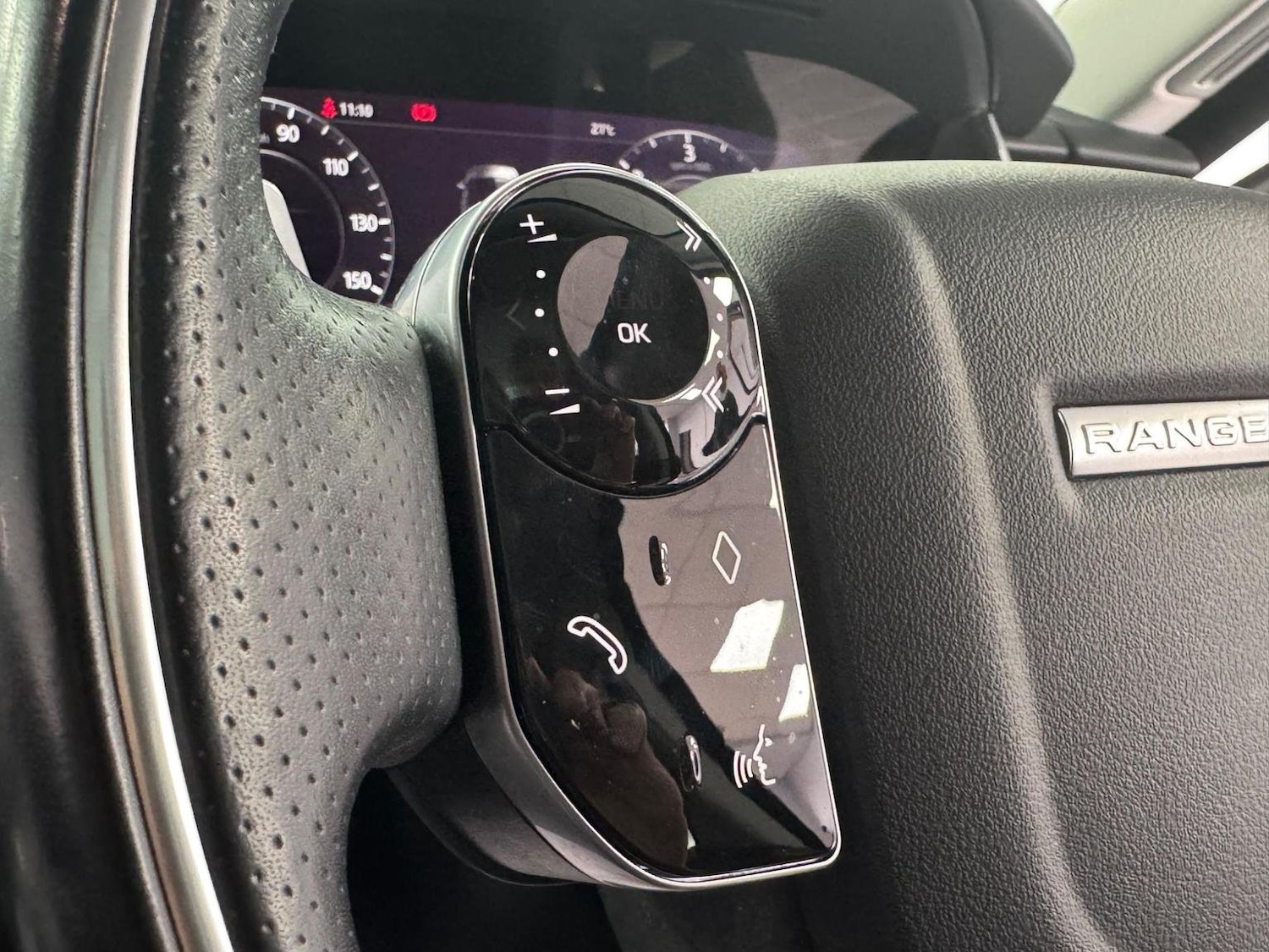 Used Land Rover Range Rover Sport 2021 for sale - 77636906: Photo 11