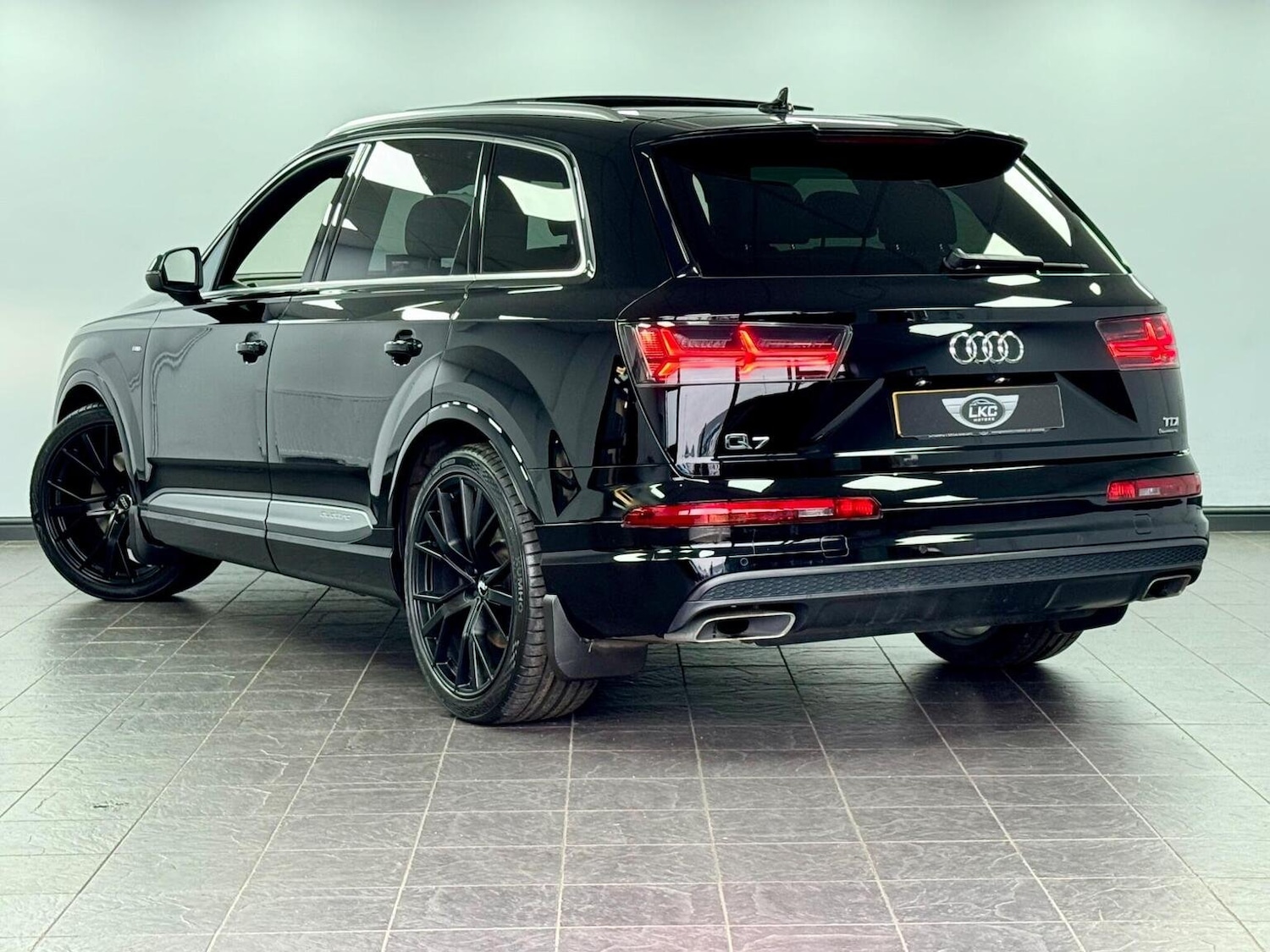 Used Audi Q7 2019 for sale - 76281379: Photo 10