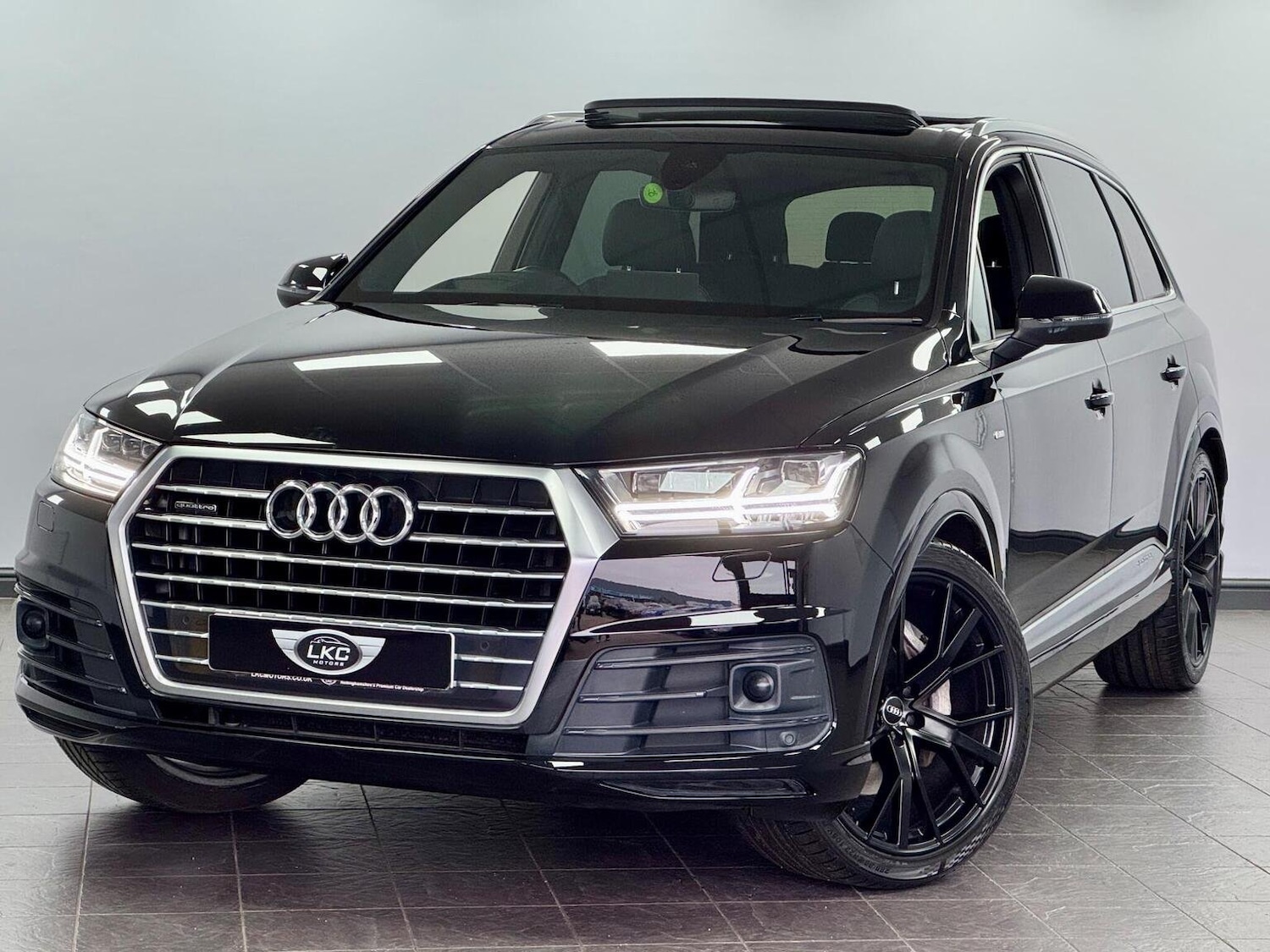 Used Audi Q7 2019 for sale - 76281379: Photo 13