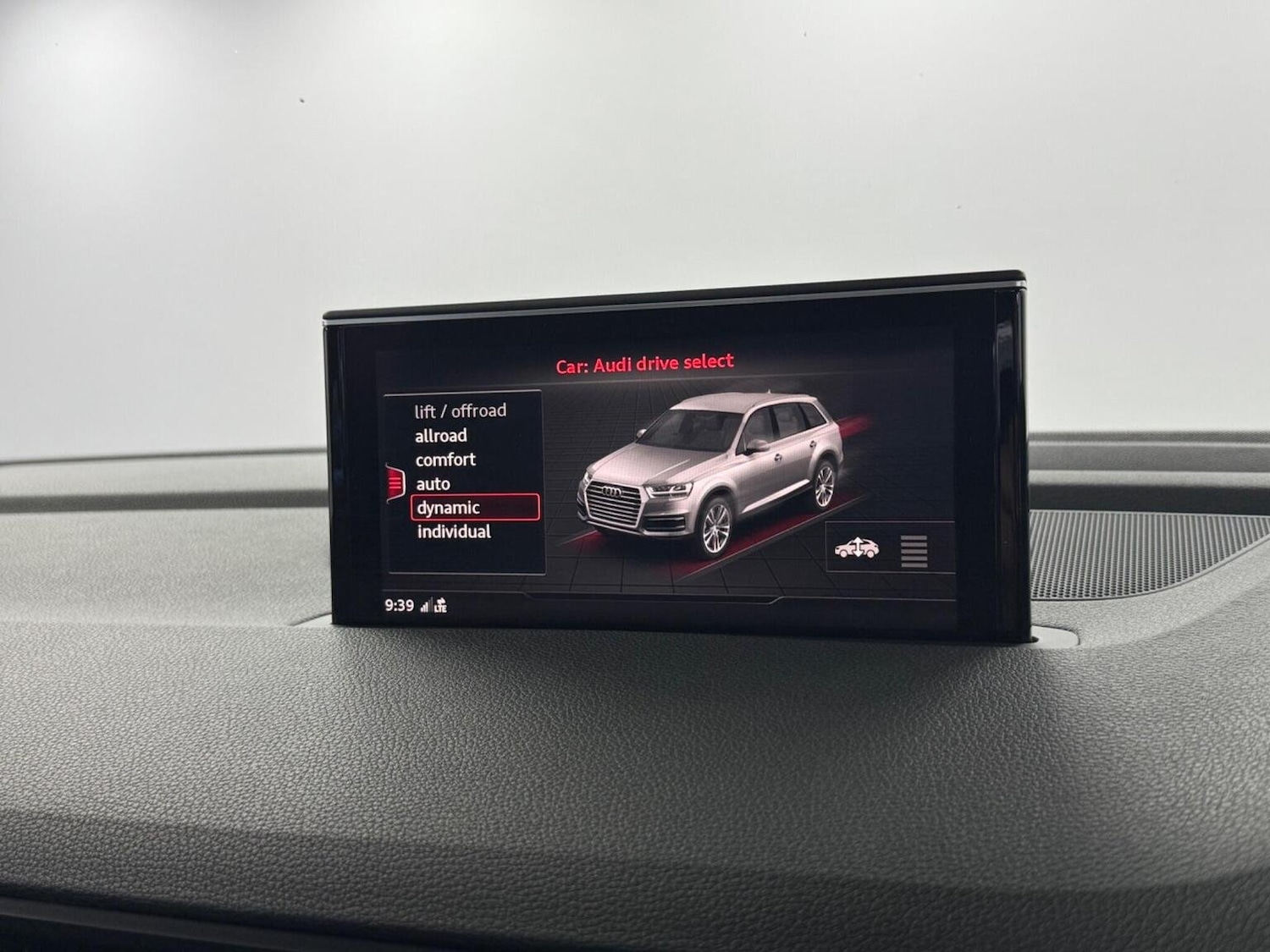 Used Audi Q7 2019 for sale - 76281379: Photo 32