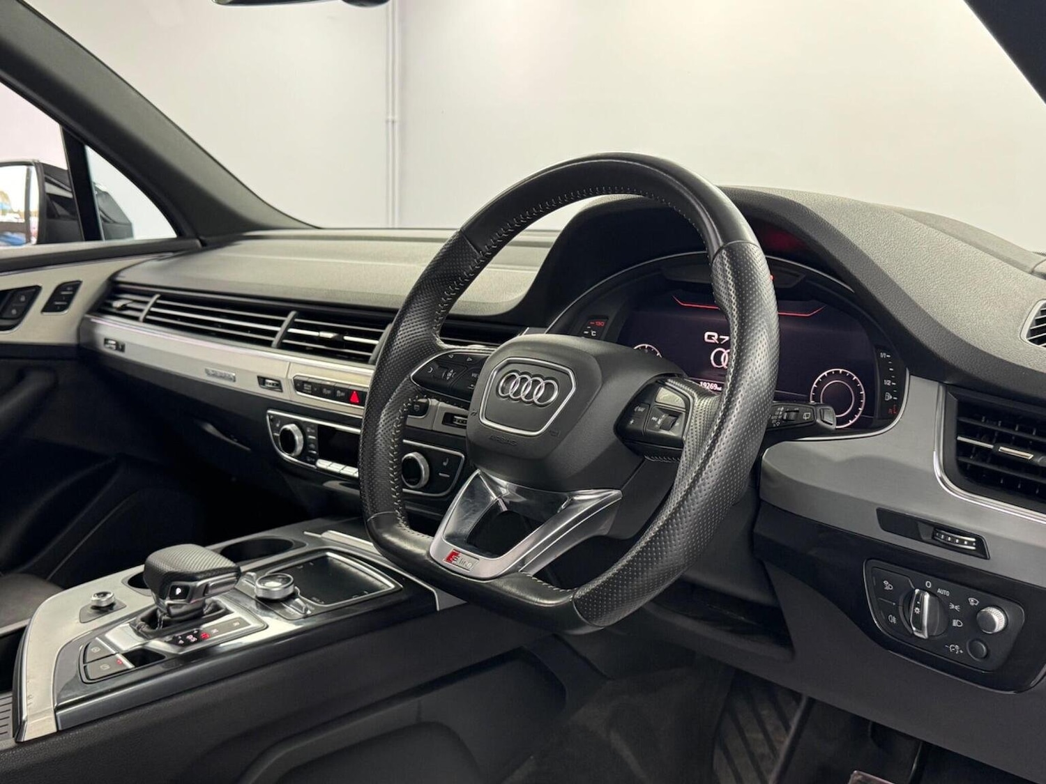 Used Audi Q7 2019 for sale - 76281379: Photo 4