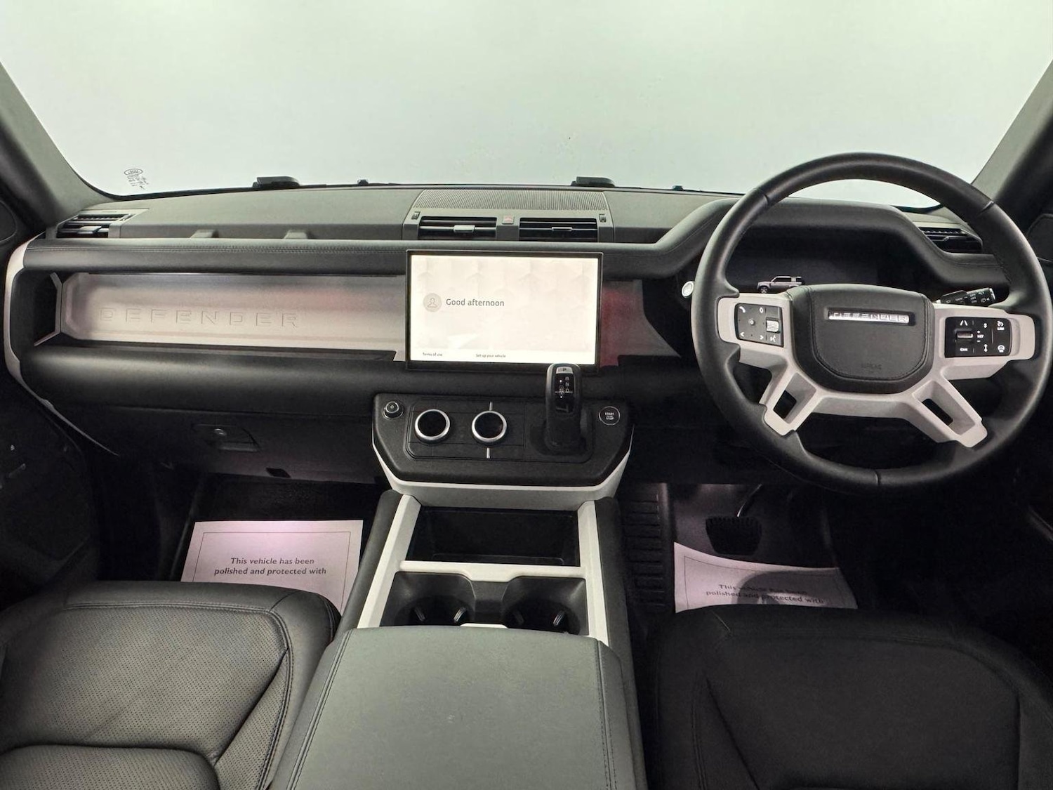 Used Land Rover Defender 110 2024 for sale - 76794588: Photo 4