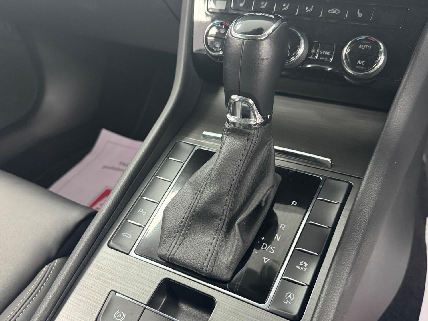 Used Skoda Superb 2022 for sale - 76397076: Photo 10