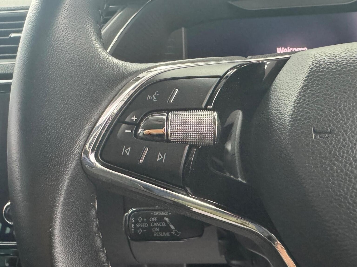 Used Skoda Superb 2022 for sale - 76397076: Photo 11