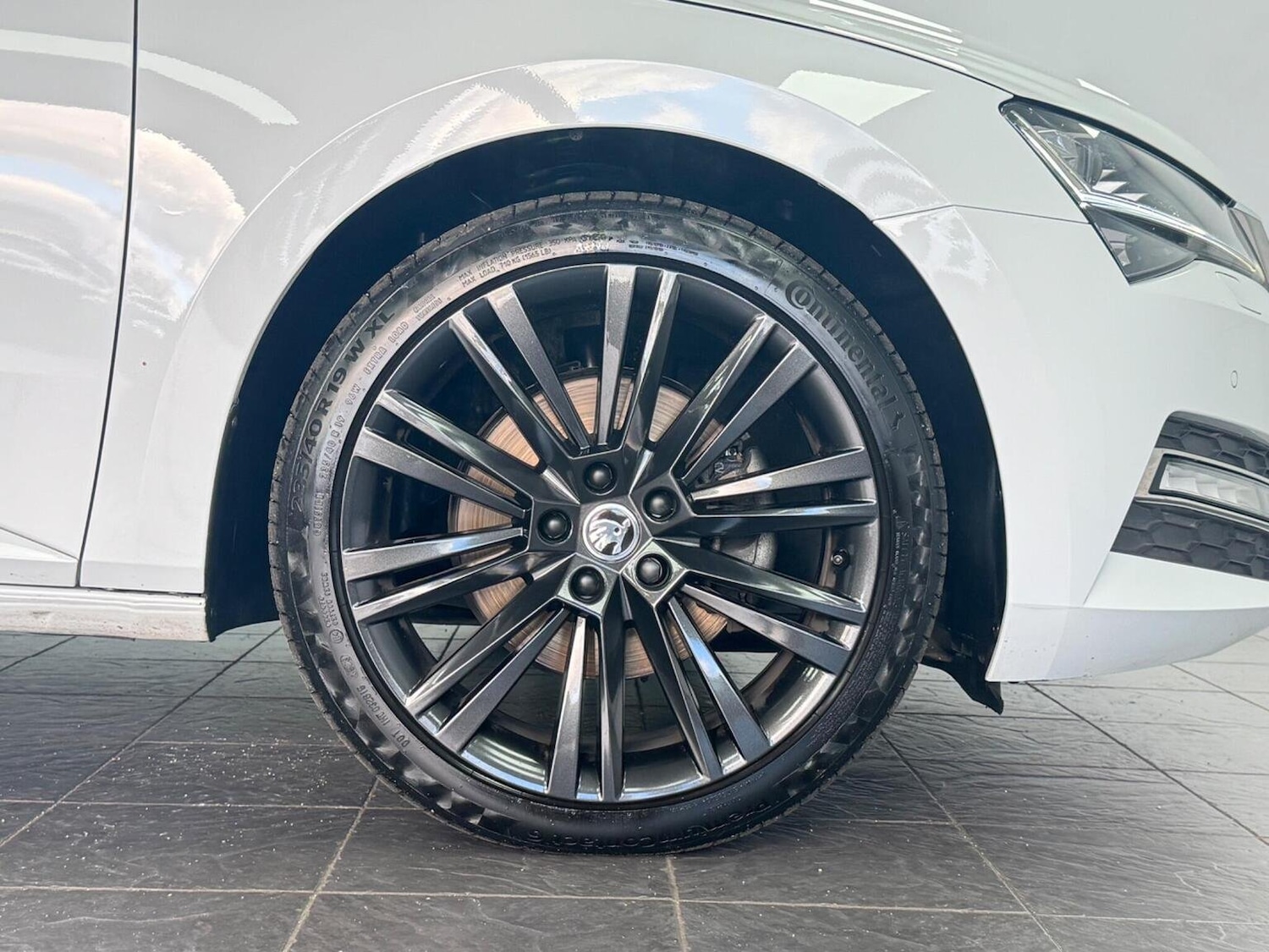 Used Skoda Superb 2022 for sale - 76397076: Photo 29