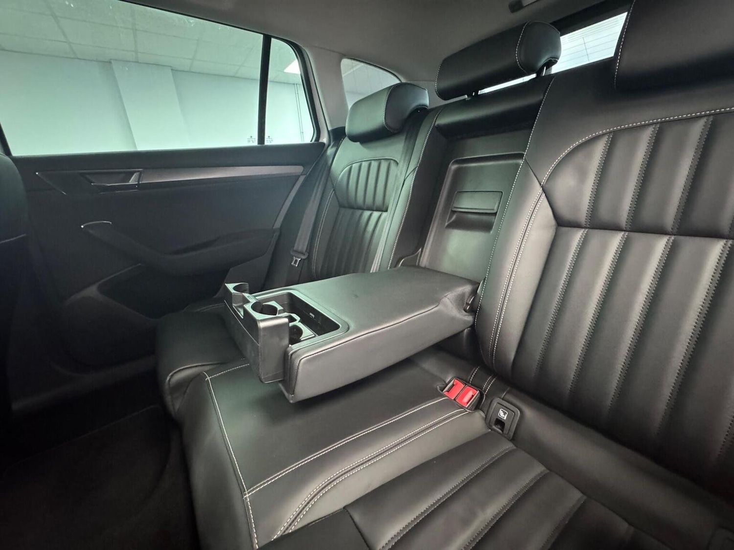 Used Skoda Superb 2022 for sale - 76397076: Photo 40