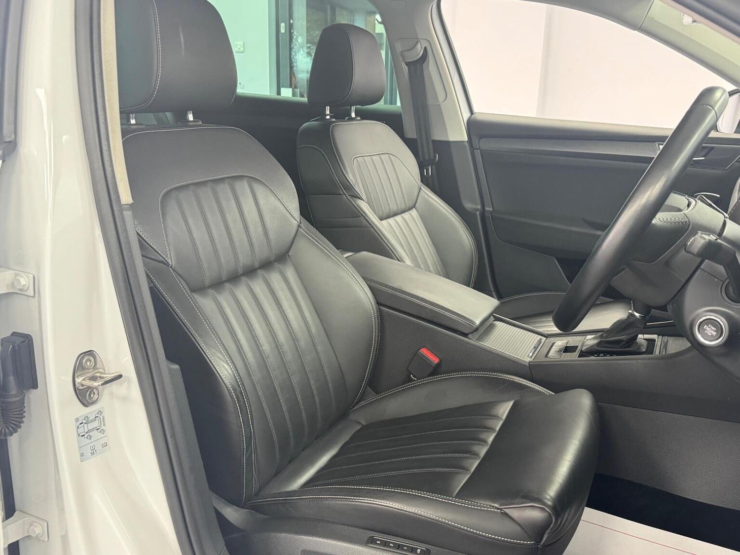 Used Skoda Superb 2022 for sale - 76397076: Photo 5