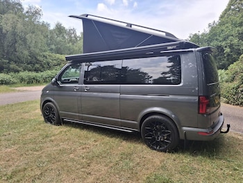 Used Volkswagen Transporter 2024 for sale - 79240227: Photo