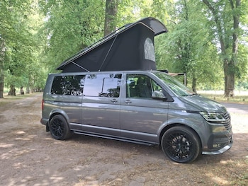 Used Volkswagen Transporter 2024 for sale - 79240227: Photo