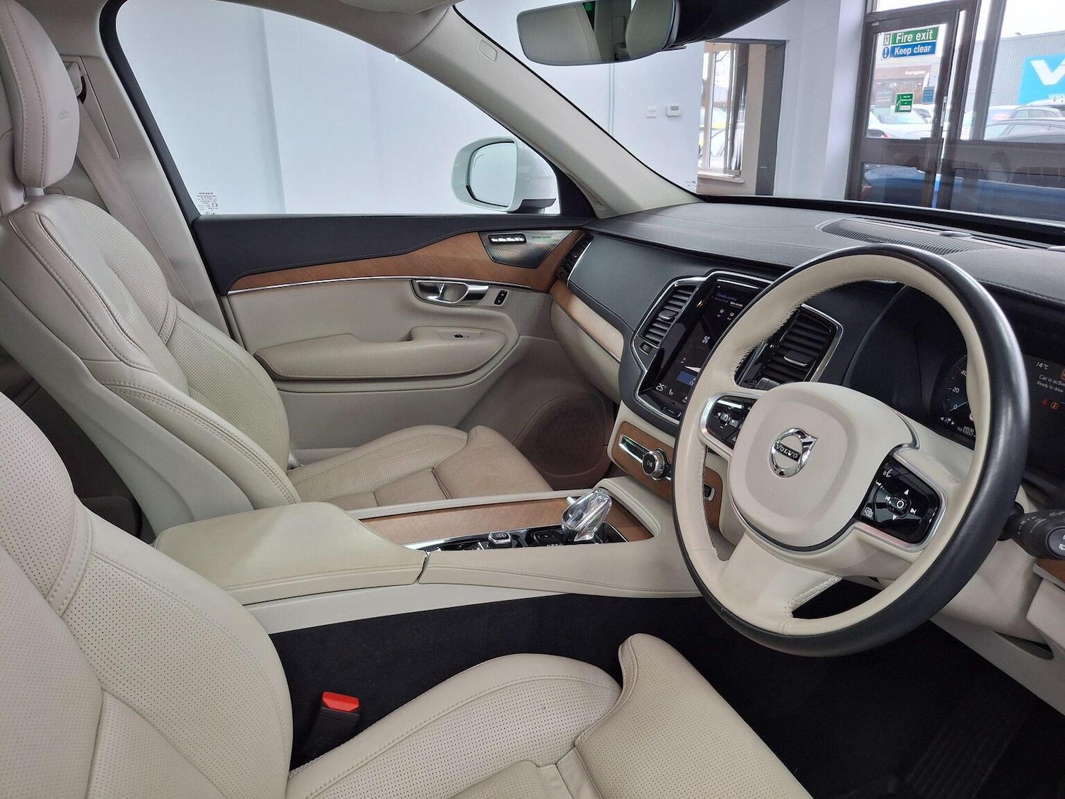 Used Volvo XC90 2020 for sale - 77251307: Photo 36