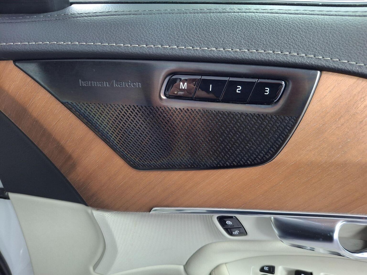 Used Volvo XC90 2020 for sale - 77251307: Photo 49