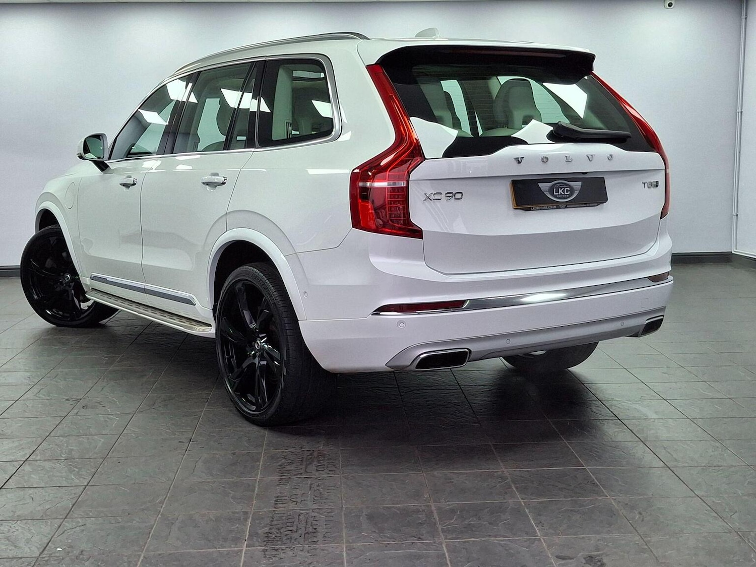 Used Volvo XC90 2020 for sale - 77251307: Photo 90