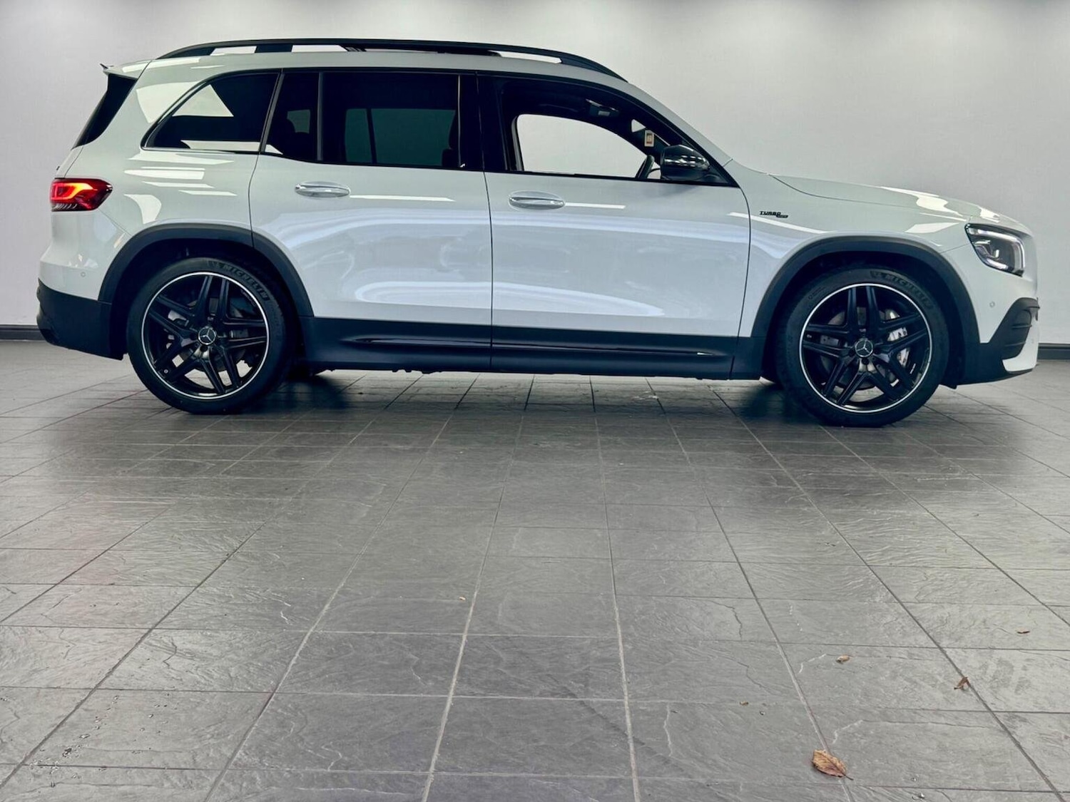 Used Mercedes-Benz GLB 2023 for sale - 76358110: Photo 24