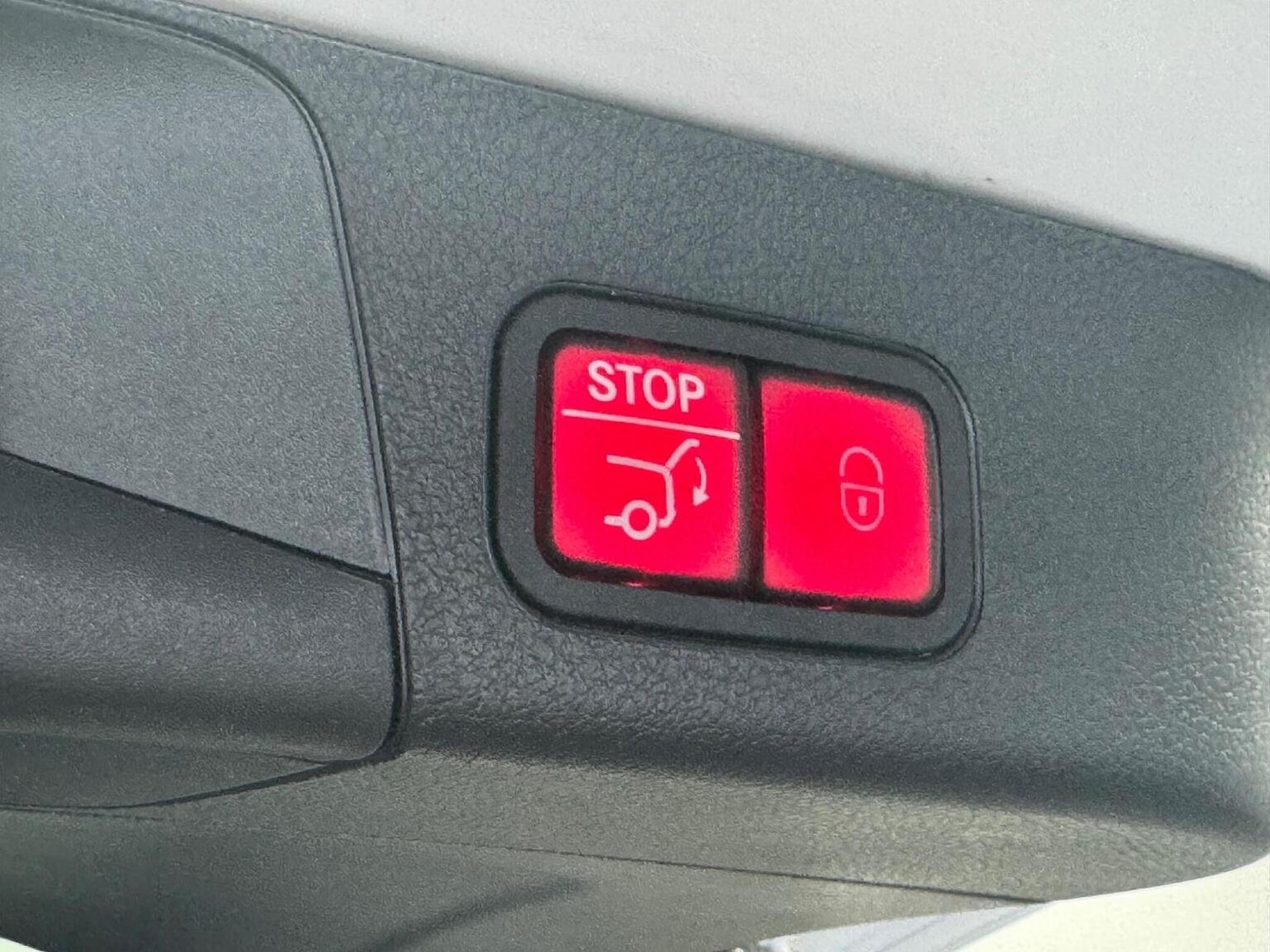Used Mercedes-Benz GLB 2023 for sale - 76358110: Photo 63