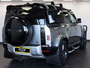 Used Land Rover Defender 110 2020 for sale - 74271100: Photo