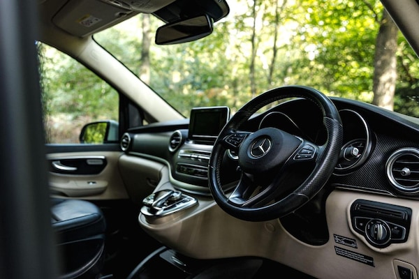 Used Mercedes-Benz V-Class 2019 for sale - 75244939: Photo 11