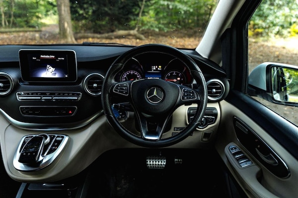 Used Mercedes-Benz V-Class 2019 for sale - 75244939: Photo 12