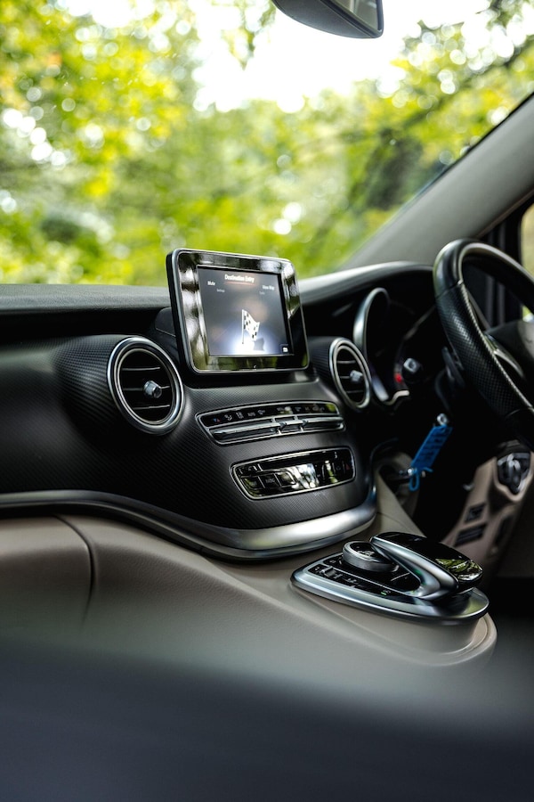 Used Mercedes-Benz V-Class 2019 for sale - 75244939: Photo 17