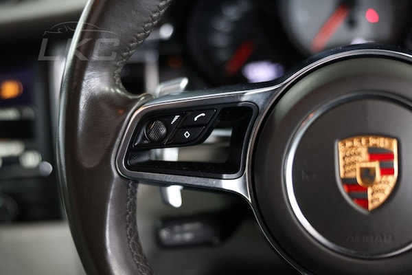 Used Porsche Macan 2015 for sale - 75202529: Photo 24