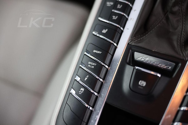 Used Porsche Macan 2015 for sale - 75202529: Photo 29